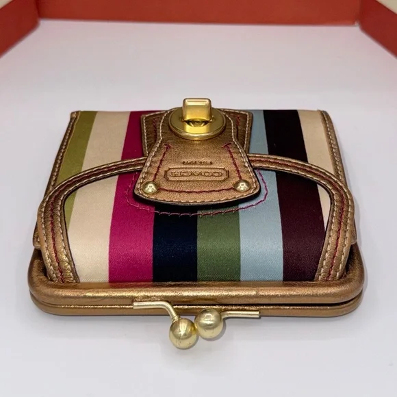 COACH LEGACY STRIPE FRAMED WALLET WITH KISSLOCK COIN - Picture 14 of 16